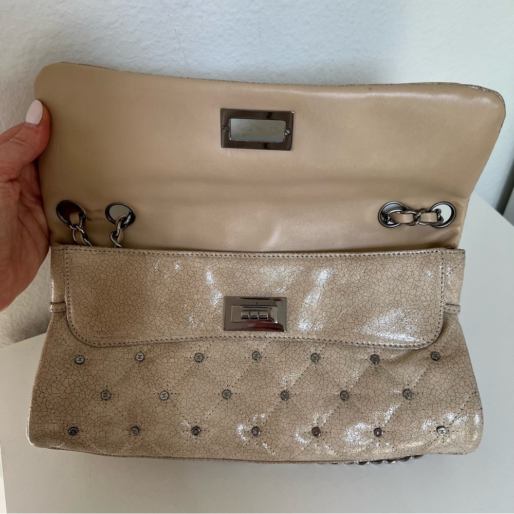 Chanel Vintage Studded CC Reissue Crackle Effect Flap Bag in Tan / Beige - Picture 5 of 16